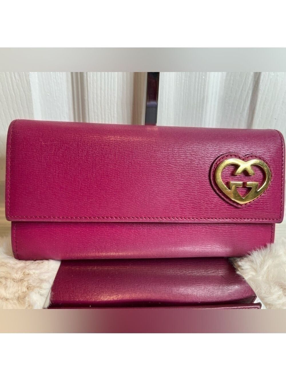 GUCCI LOVELY HEART INTERLOCKING GG LEATHER WALLET